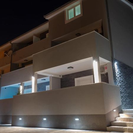 Apartments Pasalic Kaštela Exteriör bild
